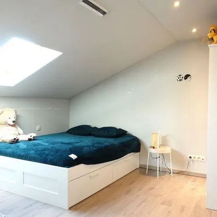 Rent this 4 bed apartment on Duineweg 1 in 8490 Roksem, Belgium