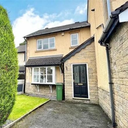 Buy this 2 bed townhouse on The Spindles in Mossley, OL5 9SA