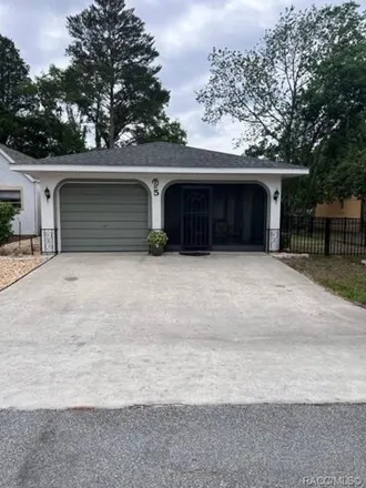 Rent this 2 bed house on 5 Blackcherry Drive in Citrus County, FL 34446