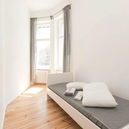 Image 4 - Biebricher Straße 15, 12053 Berlin, Germany - Room for rent