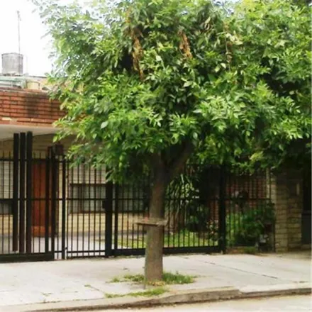 Buy this studio house on 89 - Pozos 4440 in Villa General Juan Gregorio de Las Heras, Villa Ballester