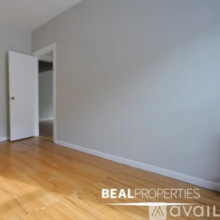 Image 9 - 628 W Barry Ave, Unit cl-S2 - Apartment for rent