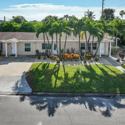 Buy this 3 bed house on 280 72nd Avenue in Saint Pete Beach, Pinellas County