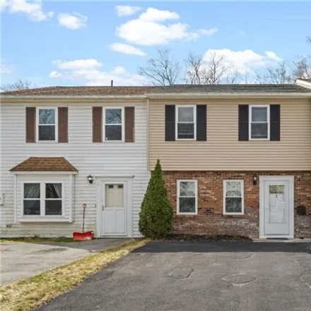 Buy this 3 bed house on 3 Northgate Drive in Montgomery, Village of Walden