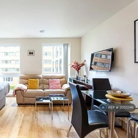 Rent this studio apartment on Compass House in 5 Park Street, London