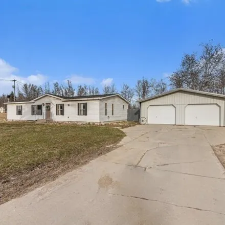 Image 2 - South Burkett Road, Reeder Township, MI, USA - House for sale
