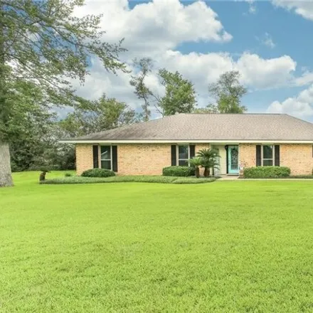 Buy this 3 bed house on 1357 Willow Dr in Lake Charles, Louisiana