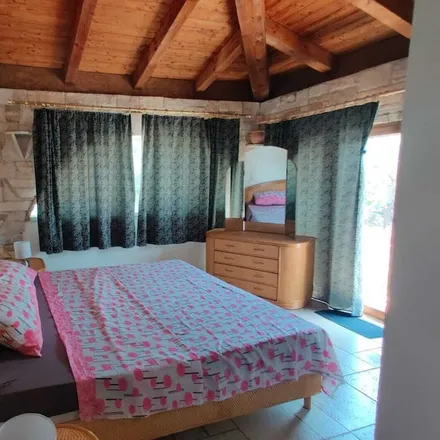 Rent this 4 bed house on Šišan in Istria County, Croatia