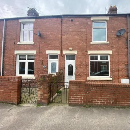 Buy this 3 bed townhouse on 31 Onslow Terrace in Langley Moor, DH7 8HD