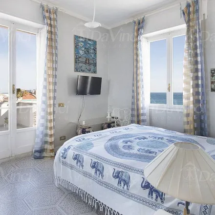 Rent this 3 bed apartment on Corso Europa in 17021 Alassio SV, Italy