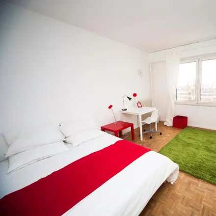 Rent this 4 bed room on 18 Avenue du Général de Gaulle in 67085 Strasbourg, France