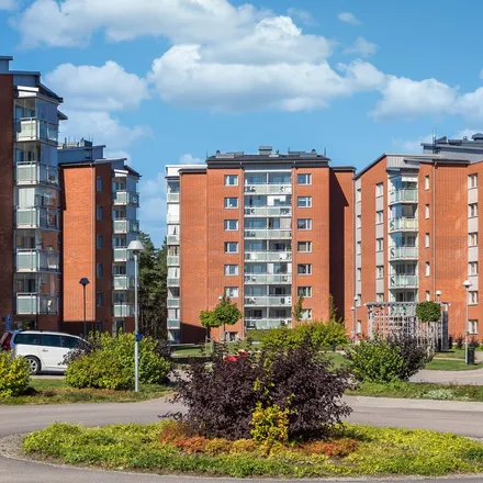 Rent this 2 bed apartment on Rudsbergsvägen 28 in 654 66 Karlstad, Sweden