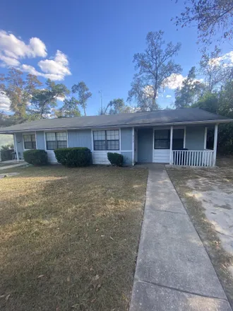 Rent this 2 bed duplex on 4173 Jackson Bluff Road in Tallahassee, FL 32304