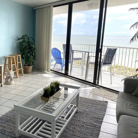 Image 3 - Madeira Beach, FL, 33708 - Condo for rent