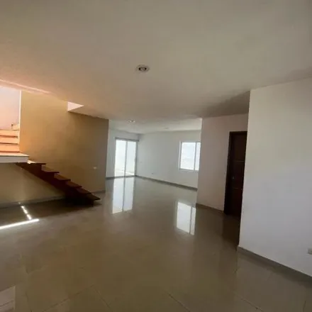 Buy this 3 bed house on Calle Lago de Pátzcuaro in 76100 Juriquilla, QUE