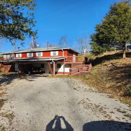 Image 2 - 2886 Morrow Road, Cabell County, WV 25701, USA - House for sale