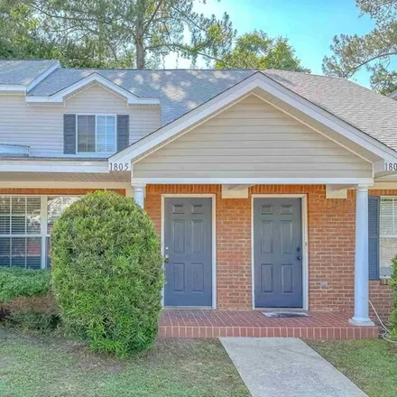 Rent this 3 bed townhouse on 2054 Pecan Court in Tallahassee, FL 32303