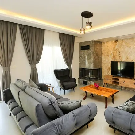 Rent this 5 bed house on Muğla