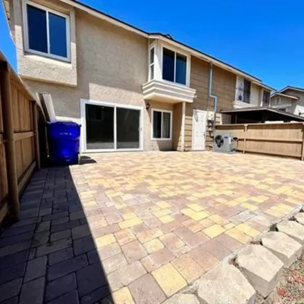 Image 3 - 6829 Panamint Row, South Bay Terraces, San Diego, CA 92139, USA - Townhouse for rent