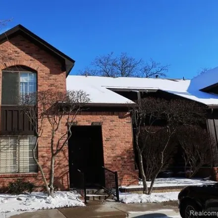 Rent this 2 bed condo on 21600 Morley Avenue in Dearborn, MI 48124