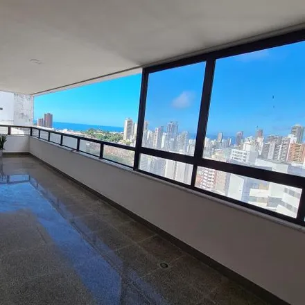 Rent this 4 bed apartment on Laundromat in Avenida Euclydes da Cunha, Graça