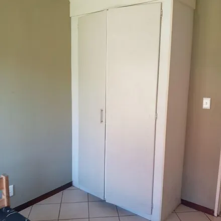 Image 6 - Blombos Crescent, Noordwyk, Gauteng, 1687, South Africa - Apartment for rent