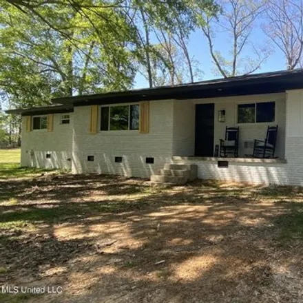 Buy this 4 bed house on US 80 in Brandon, MS 39042