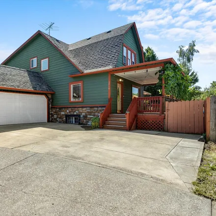 Buy this 4 bed house on 3910 Southeast 14th Street in Gresham, OR 97080