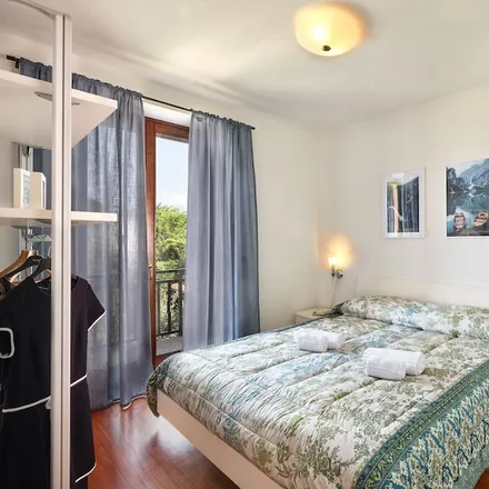 Rent this 4 bed duplex on Lazise in Via Francesco Fontana, 37017 Lazise VR