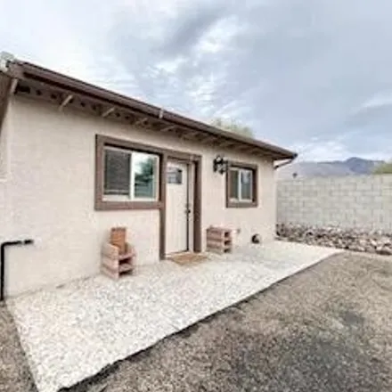 Rent this 2 bed house on 8044 North la Oesta Avenue in Pima County, AZ 85704