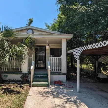 Buy this 2 bed house on 213 E Hernandez St in Pensacola, Florida