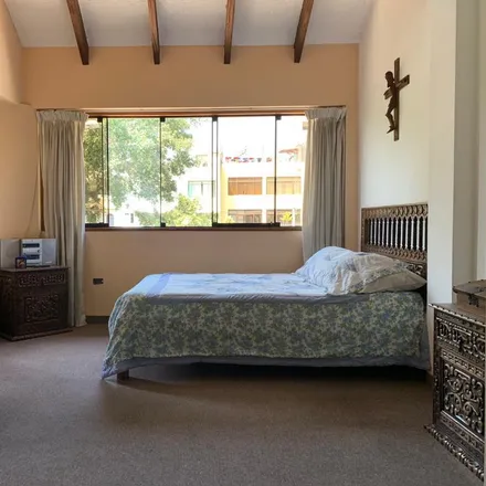 Buy this 14 bed house on Pérez Esequiel in Surquillo, Lima Metropolitan Area 15048