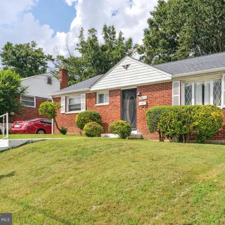 Image 2 - 2202 Woodberry Street, Hyattsville, MD 20782, USA - House for sale