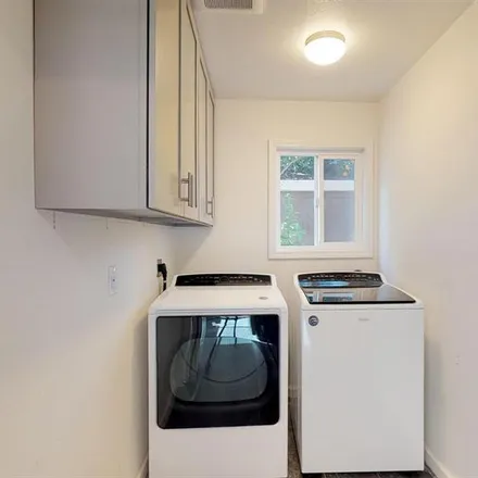 Rent this 1 bed room on 2404 Gabriel Avenue in Mountain View, CA 94043