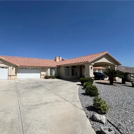 Image 5 - 13861 Choco Road, Apple Valley, CA 92307, USA - House for sale