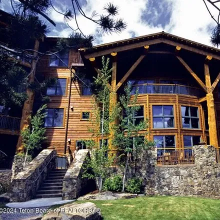 Image 2 - Jackson Hole Mountain Resort, Apres Vous Road, Teton Village, Teton County, WY 83025, USA - Condo for sale