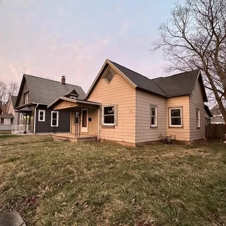 Buy this 2 bed house on 138 North G Street in Marion, IN 46952