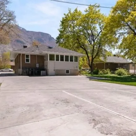 Image 3 - 455 North 600 East, Provo, UT 84606, USA - House for sale