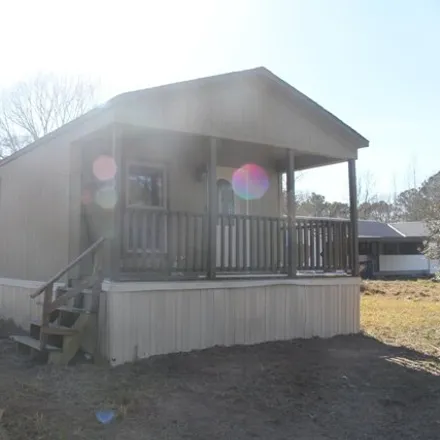 Buy this studio apartment on 2232 Basile Eunice Highway in Basile, Evangeline Parish