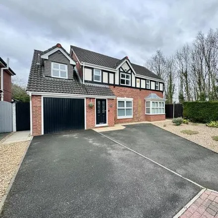 Buy this 5 bed house on Meadows Reach in Penwortham, PR1 0XG
