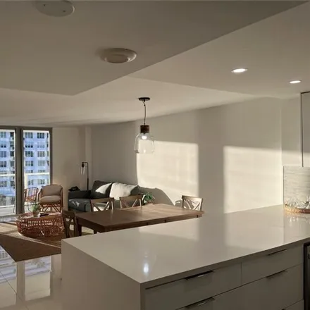 Buy this 1 bed condo on 5701 Collins Ave Apt 509 in Miami Beach, Florida