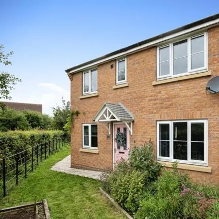 Buy this 5 bed house on unnamed road in Hull, HU7 3AS