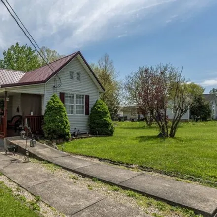 Buy this 3 bed house on 1130 South Indiana Avenue in Wellston, Jackson County