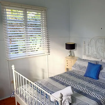 Rent this 3 bed house on Coorparoo QLD 4151