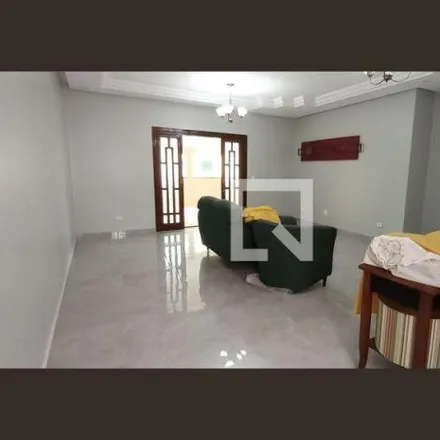Rent this 3 bed house on Rua São Mateus in Bairro da Matriz, Mauá - SP