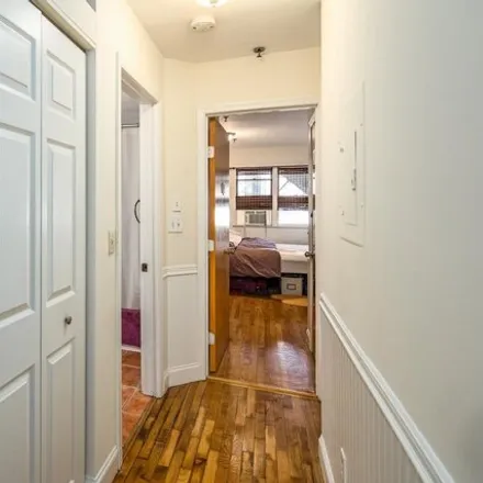 Image 7 - 423 Monmouth Street, Jersey City, NJ 07302, USA - Condo for sale