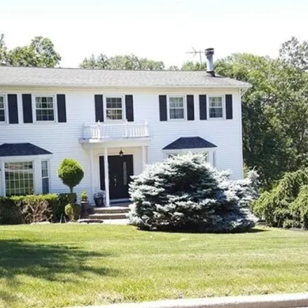 Rent this 5 bed house on 52 Riverglen Dr in Thiells, New York