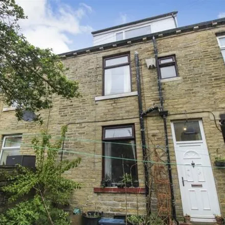 Buy this 2 bed townhouse on Ward Street in Bradford, BD7 3PR