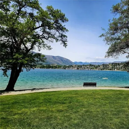 Buy this 2 bed apartment on Beach Court in Chelan County, WA 98831