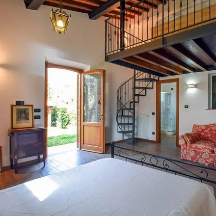Rent this 3 bed house on 55041 Massarosa LU
